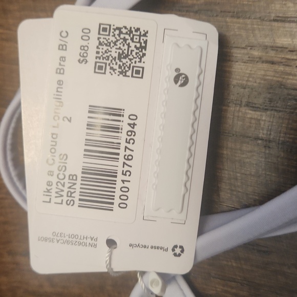 Lululemon Like a Cloud Bra Long Line *Light Support, B/C Cup - Picture 2 of 4
